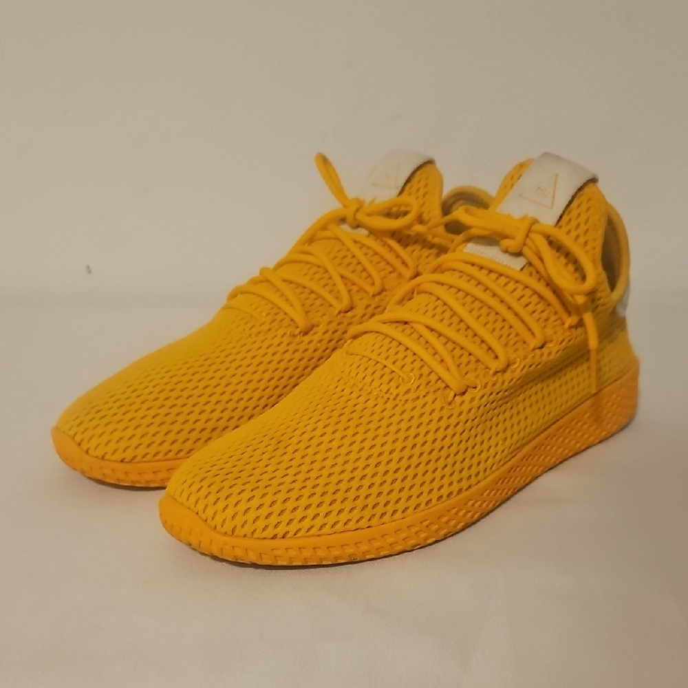 Adidas Men's Yellow Sneakers